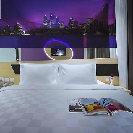 G Suites Hotel By Amithya Surabaya Dış mekan fotoğraf