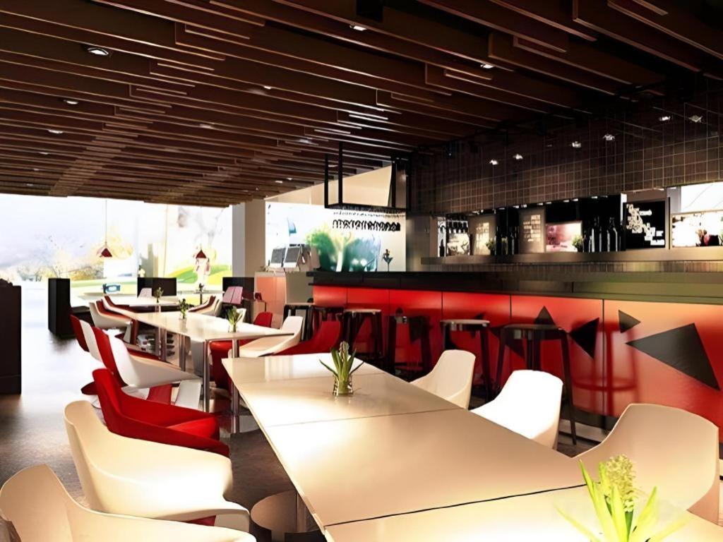 G Suites Hotel By Amithya Surabaya Dış mekan fotoğraf