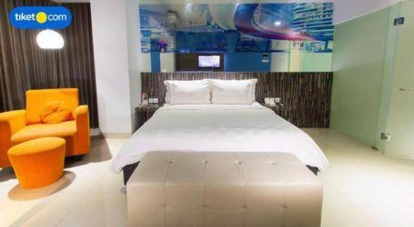 G Suites Hotel By Amithya Surabaya Dış mekan fotoğraf